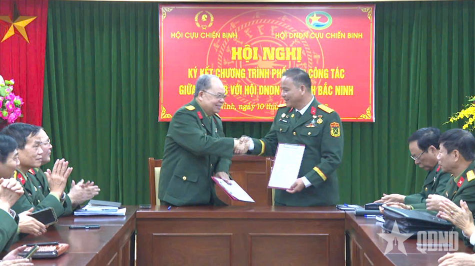 Cùng nhau xắn tay áo vào làm việc chung